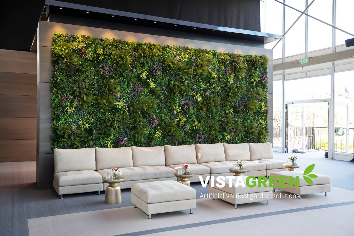 Commercial artificial living wall panel from SYNLawn