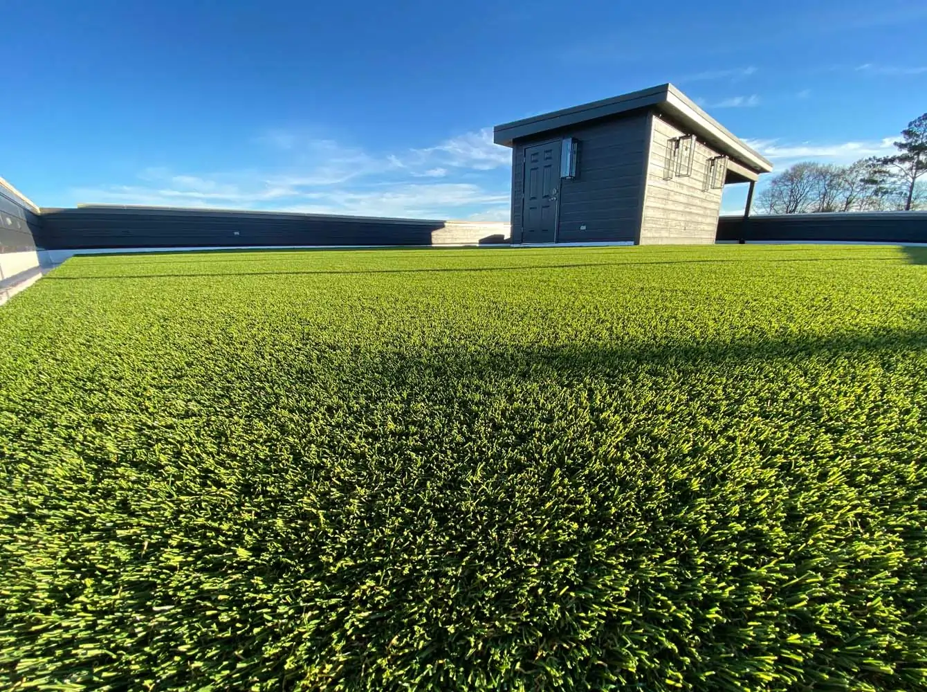 artificial-grass-rooftop-gallery-picture-2 rooftop mississippi artificial turf