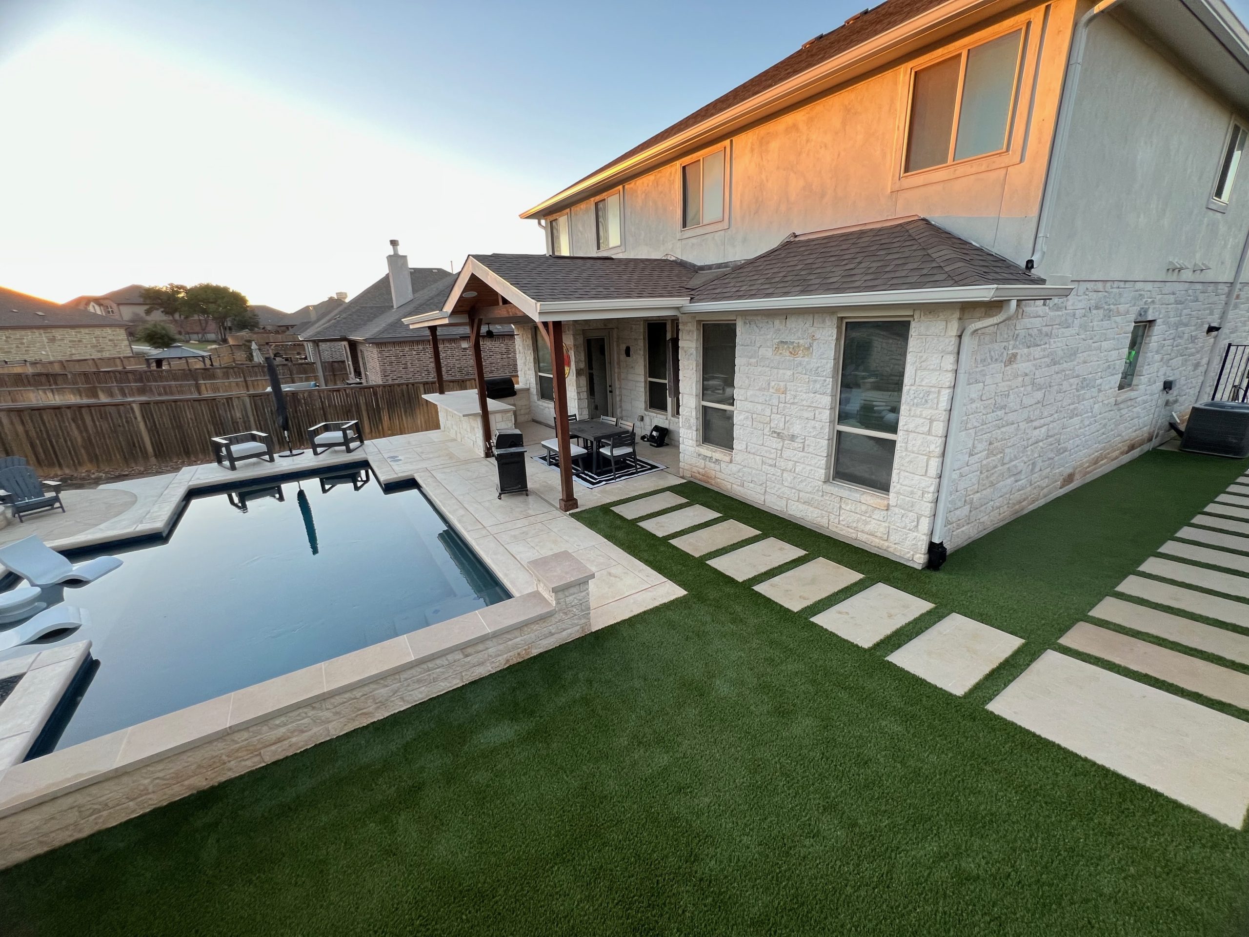 Mississippi Artificial Turf Pool Deck SYNLawn