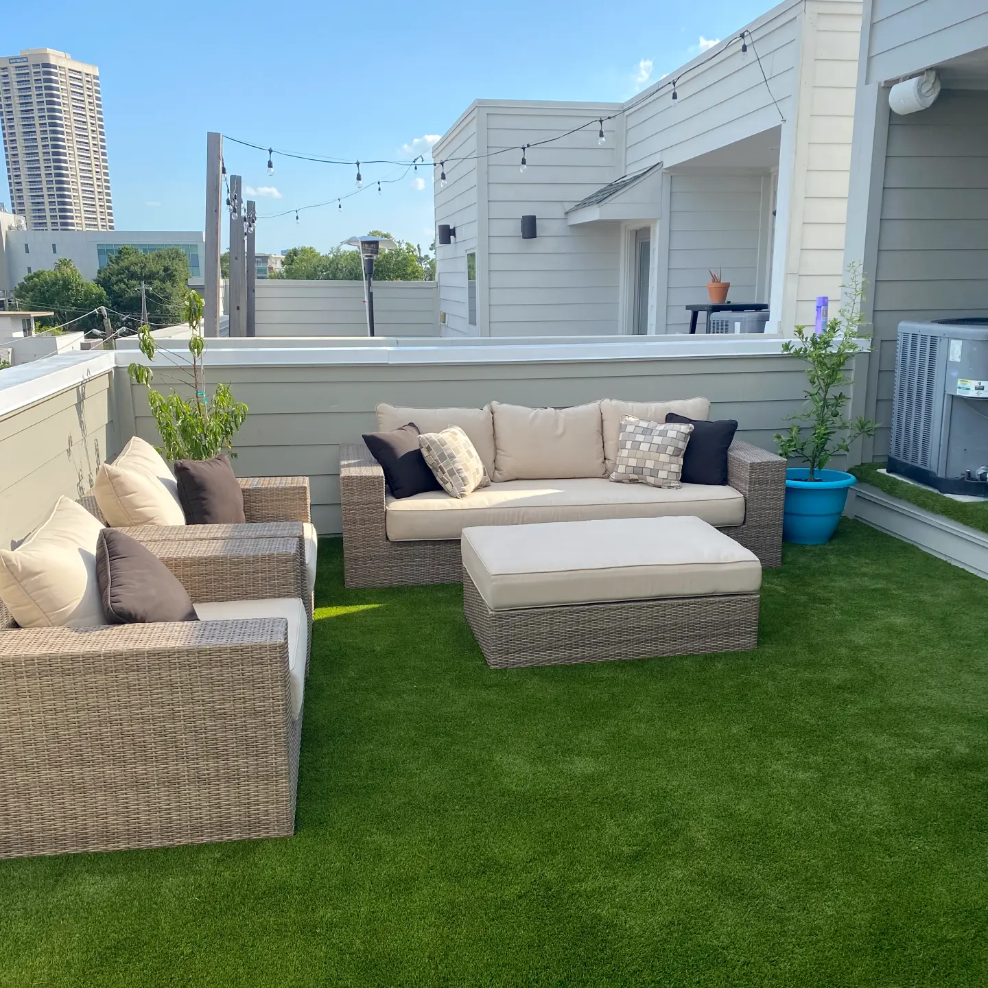 Rooftop Lounge Mississippi Artificial Turf